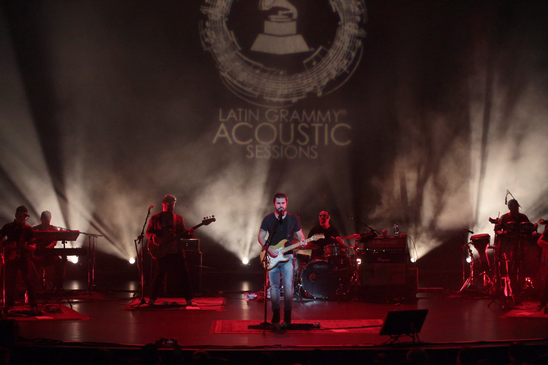 Latin GRAMMY® Acoustic Sessions Dallas con Juanes
