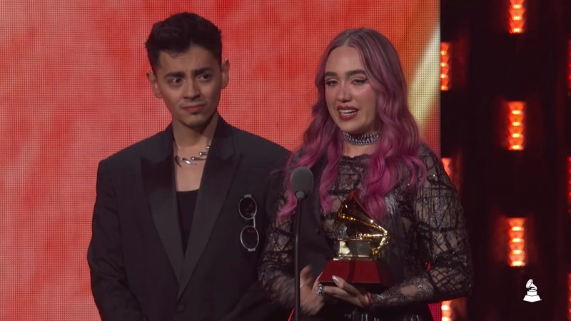 Ela Taubert | Best New Artist