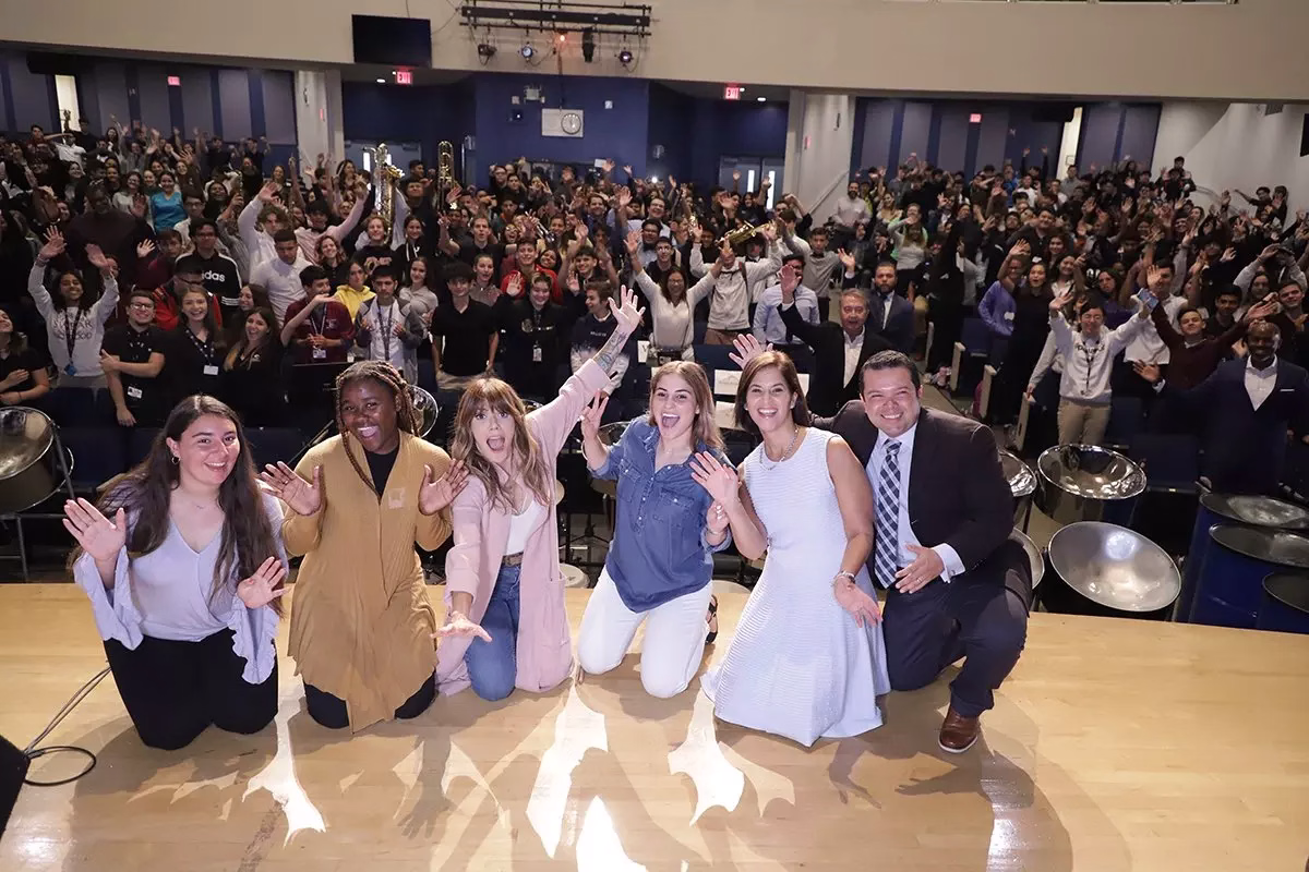 La Fundación Cultural Latin GRAMMY® y Ford Fund inician programa para apoyar a la próxima generación de mujeres en la música