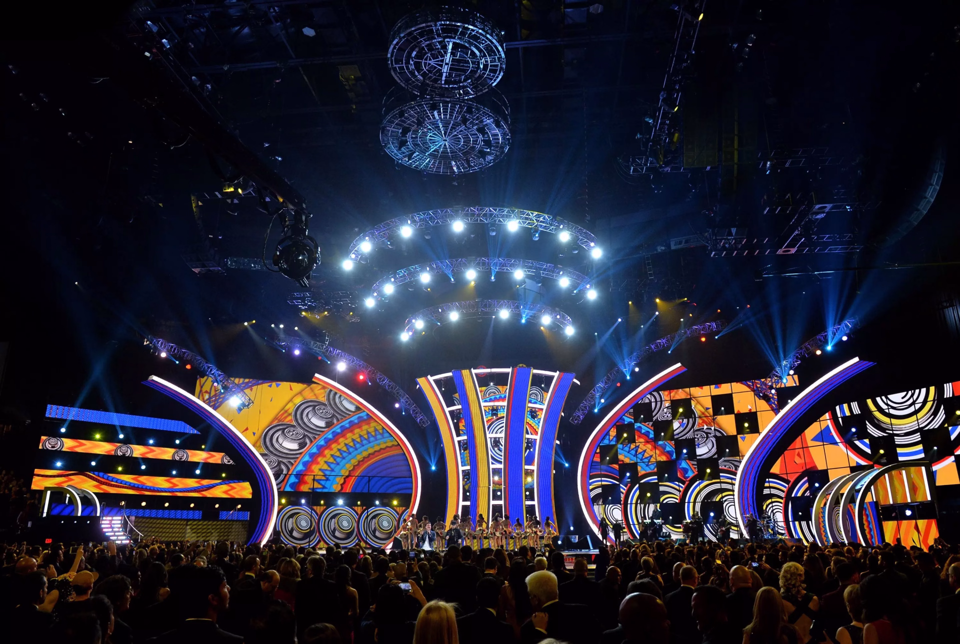 The 16th Annual Latin GRAMMY Awards, a feast of music